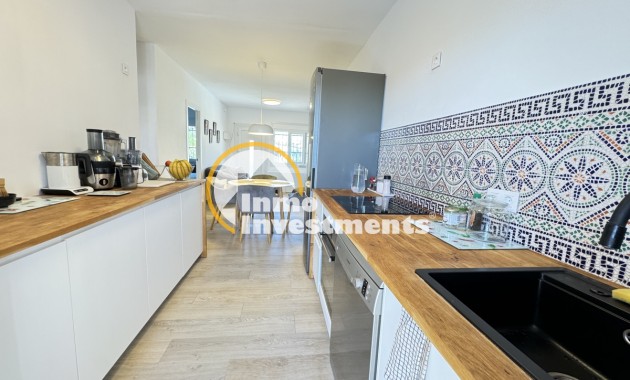 Resale - Town house - Villamartin