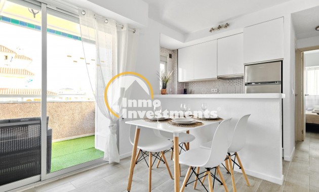 Reventa - Apartamento - La Mata