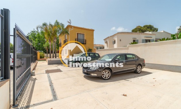 Long term rental - Commercial - Orihuela Costa - Villamartin