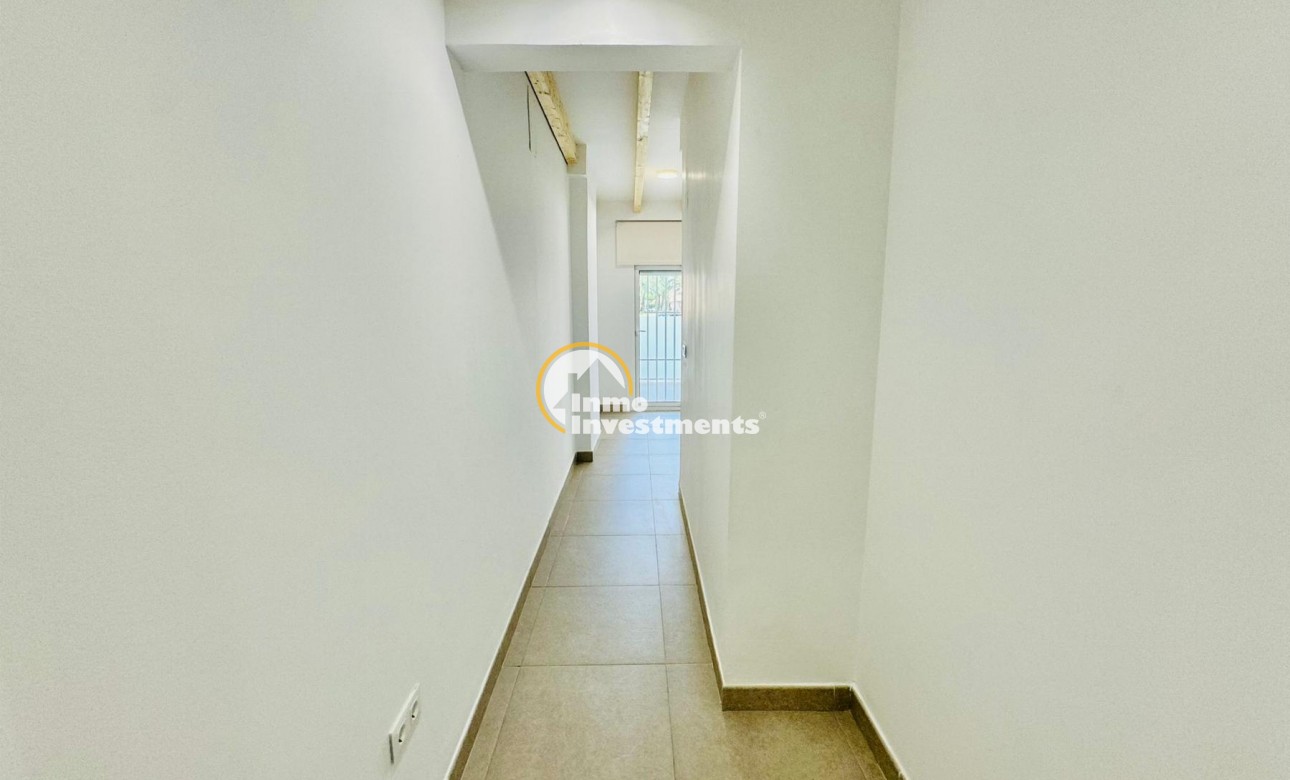 Resale - Apartment - Guardamar del Segura