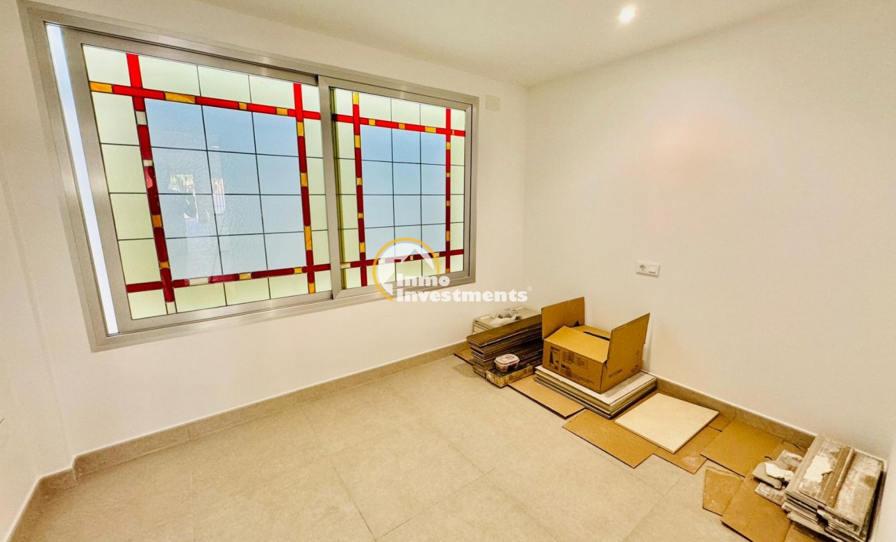 Resale - Apartment - Guardamar del Segura