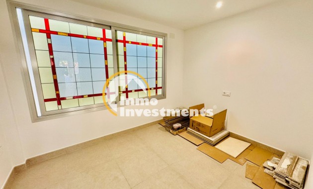 Resale - Apartment - Guardamar del Segura