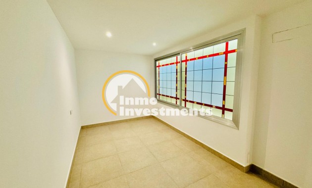 Resale - Apartment - Guardamar del Segura