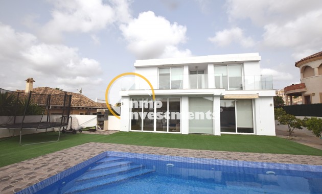 Resale - Villa - San Fulgencio - La Marina