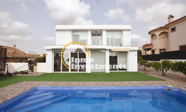 Resale - Villa - San Fulgencio - La Marina