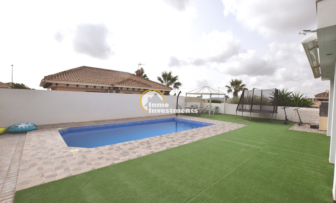 Resale - Villa - San Fulgencio - La Marina