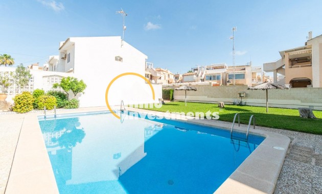 Resale - Villa - Torrevieja - Los Frutales