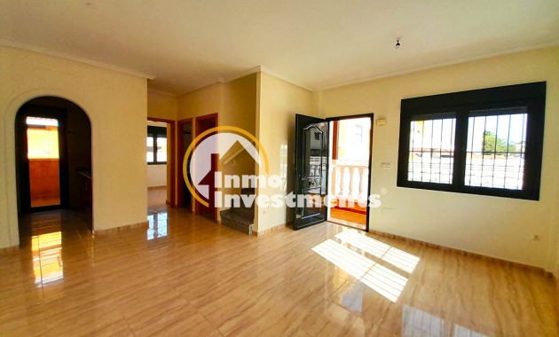 Resale - Townhouse / Semi-detached - Ciudad Quesada - Doña Pepa