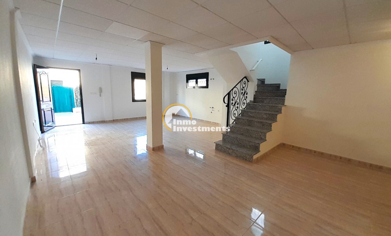 Resale - Townhouse / Semi-detached - Ciudad Quesada - Doña Pepa