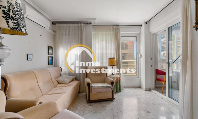 Gebrauchtimmobilien - Apartment - Torrevieja - Centro