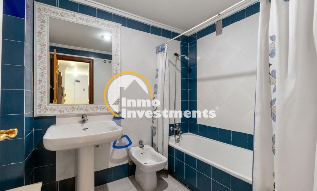 Resale - Apartment - Torrevieja - Centro