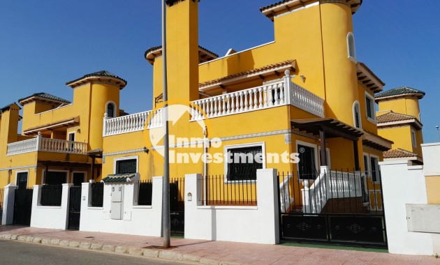 Resale - Townhouse / Semi-detached - Ciudad Quesada - Doña Pepa