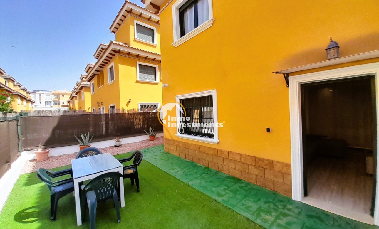 Resale - Semi detached villa - Ciudad Quesada - Doña Pepa