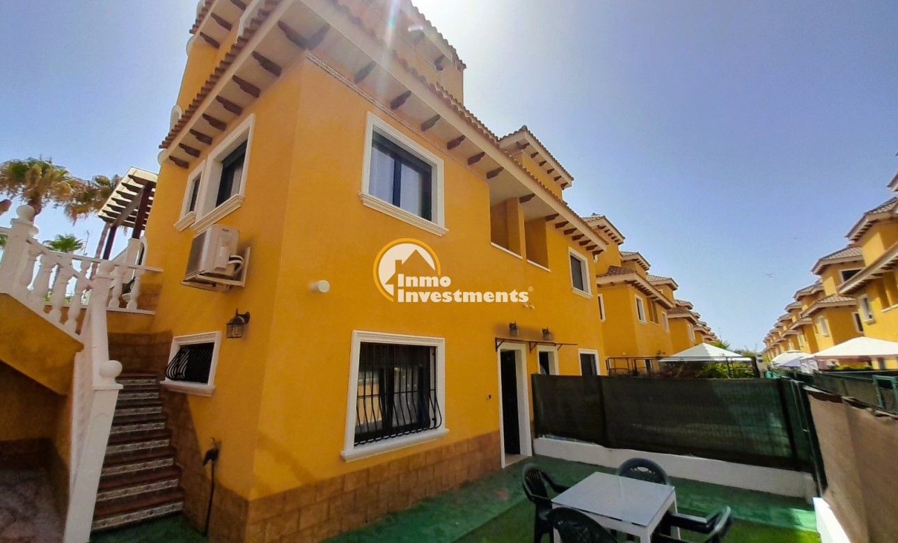 Resale - Semi detached villa - Ciudad Quesada - Doña Pepa