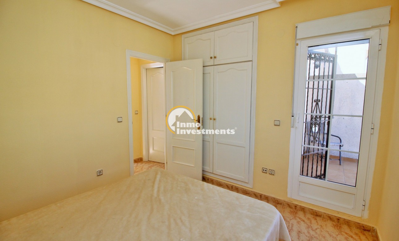 Resale - Town house - Villamartin