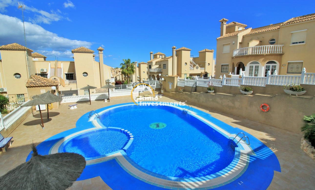 Resale - Town house - Villamartin