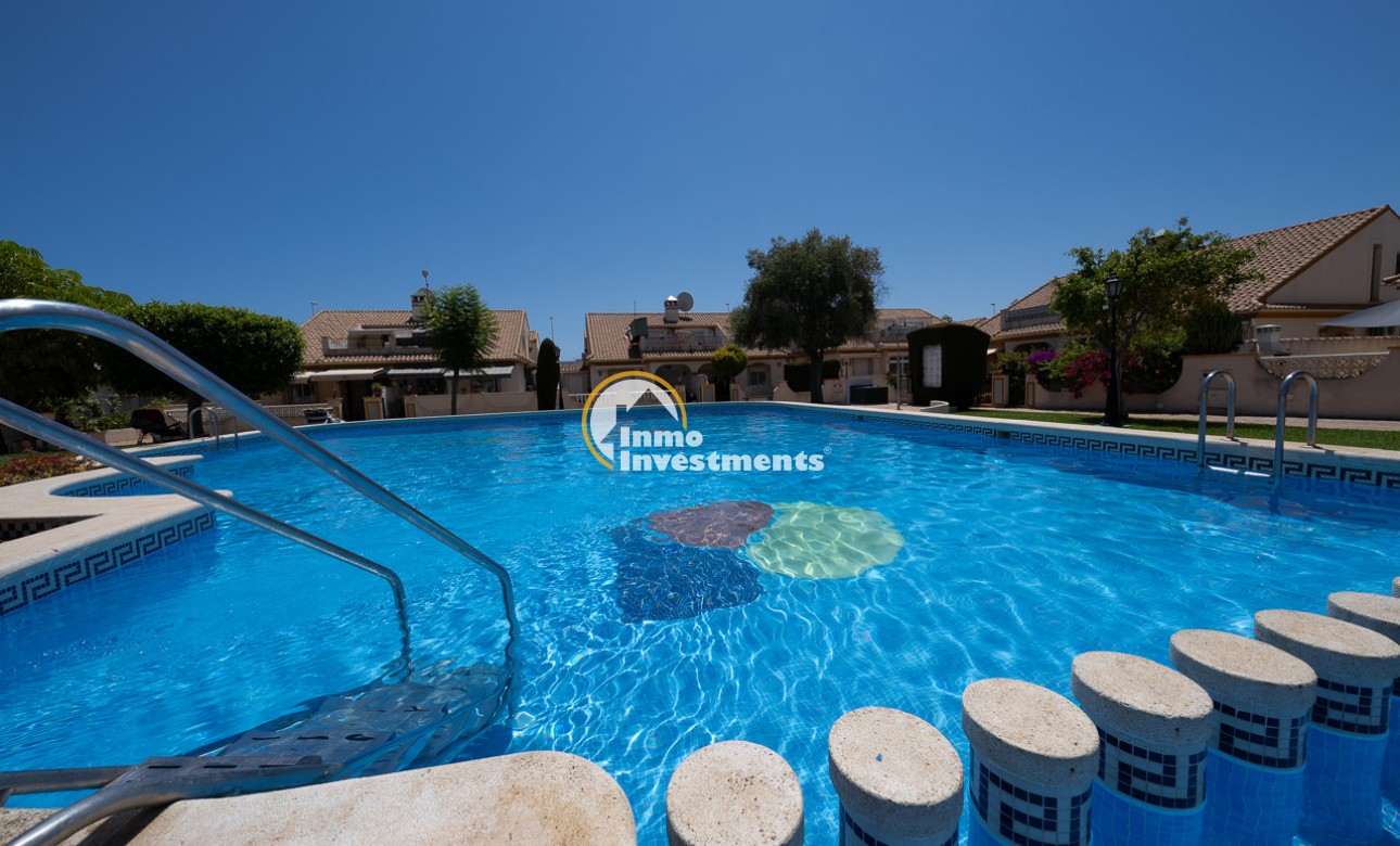 Resale - Semi detached villa - La Zenia