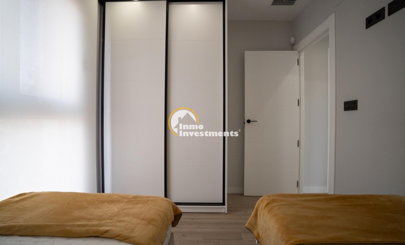 Neubau Immobilien - Penthouse - Torrevieja - Punta Prima