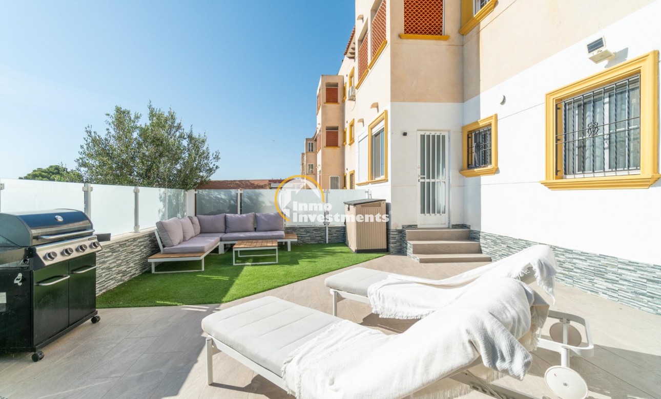 Resale - Apartment - Lomas de Cabo Roig - Playa Golf