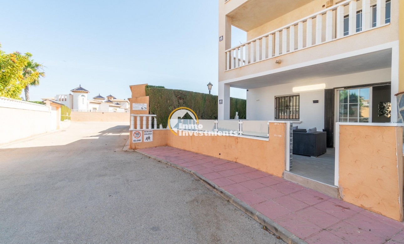 Resale - Apartment - Lomas de Cabo Roig - Playa Golf