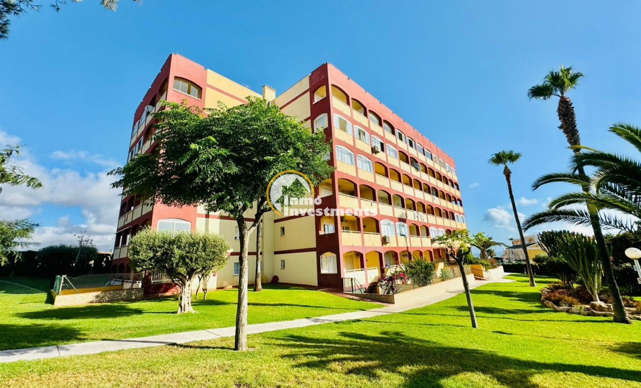 Resale - Apartment - Torrevieja - La Mata