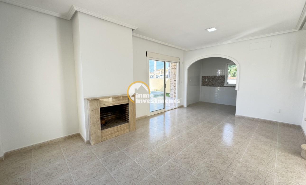 Resale - Villa - Villamartin - El Galan