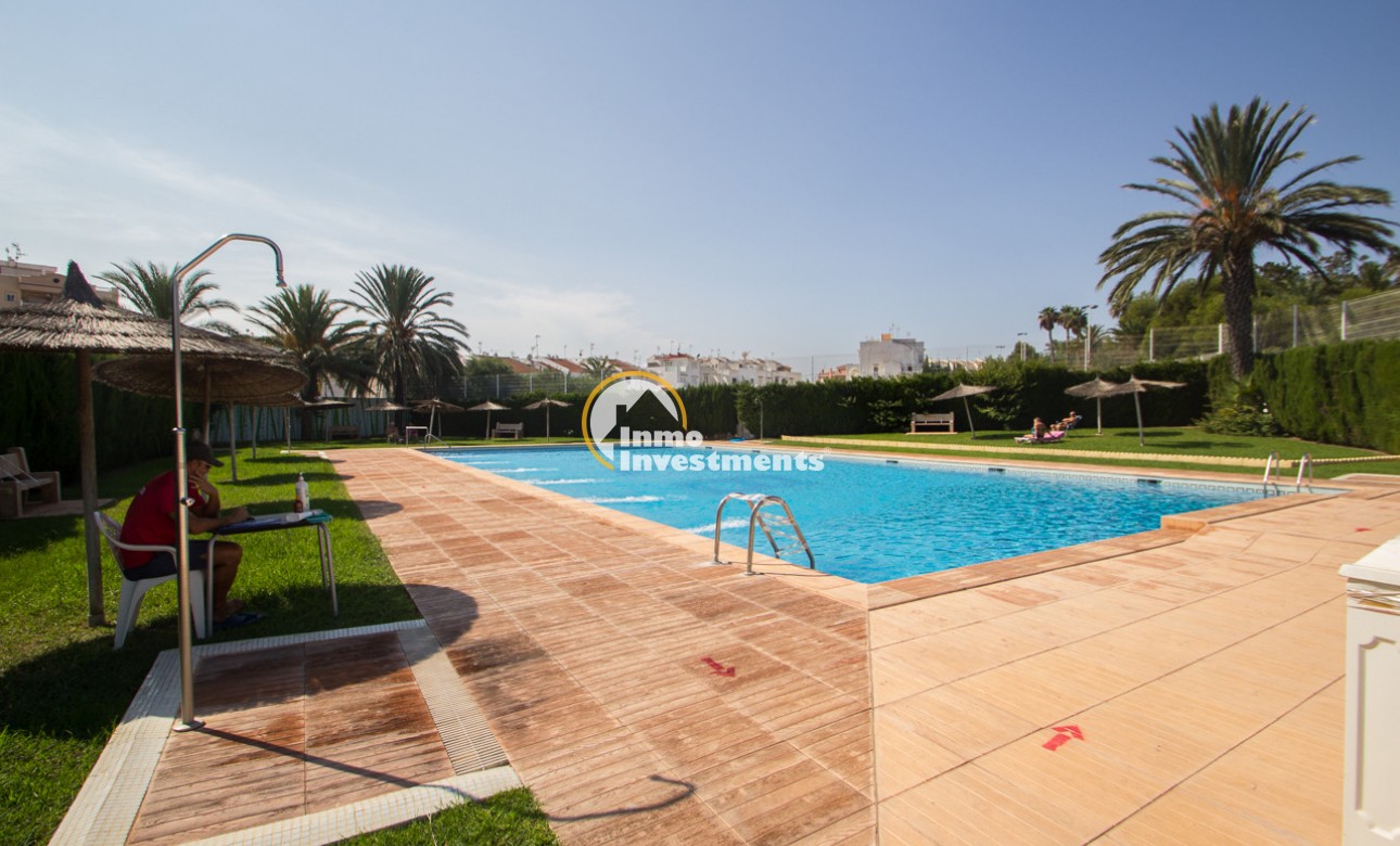 Resale - Town house - Torrevieja - Cliffs