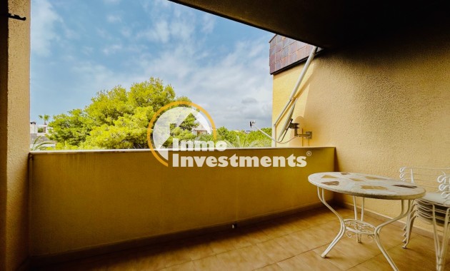 Resale - Apartment - Punta Prima - Beachside