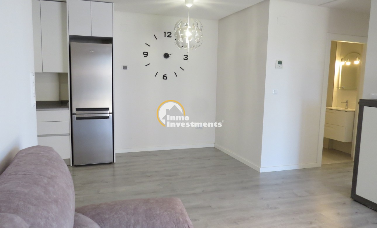 Resale - Apartment - Orihuela Costa - Villamartin