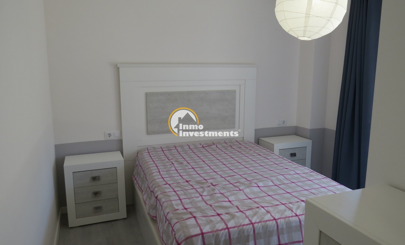 Resale - Apartment - Orihuela Costa - Villamartin