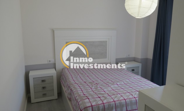 Resale - Apartment - Orihuela Costa - Villamartin