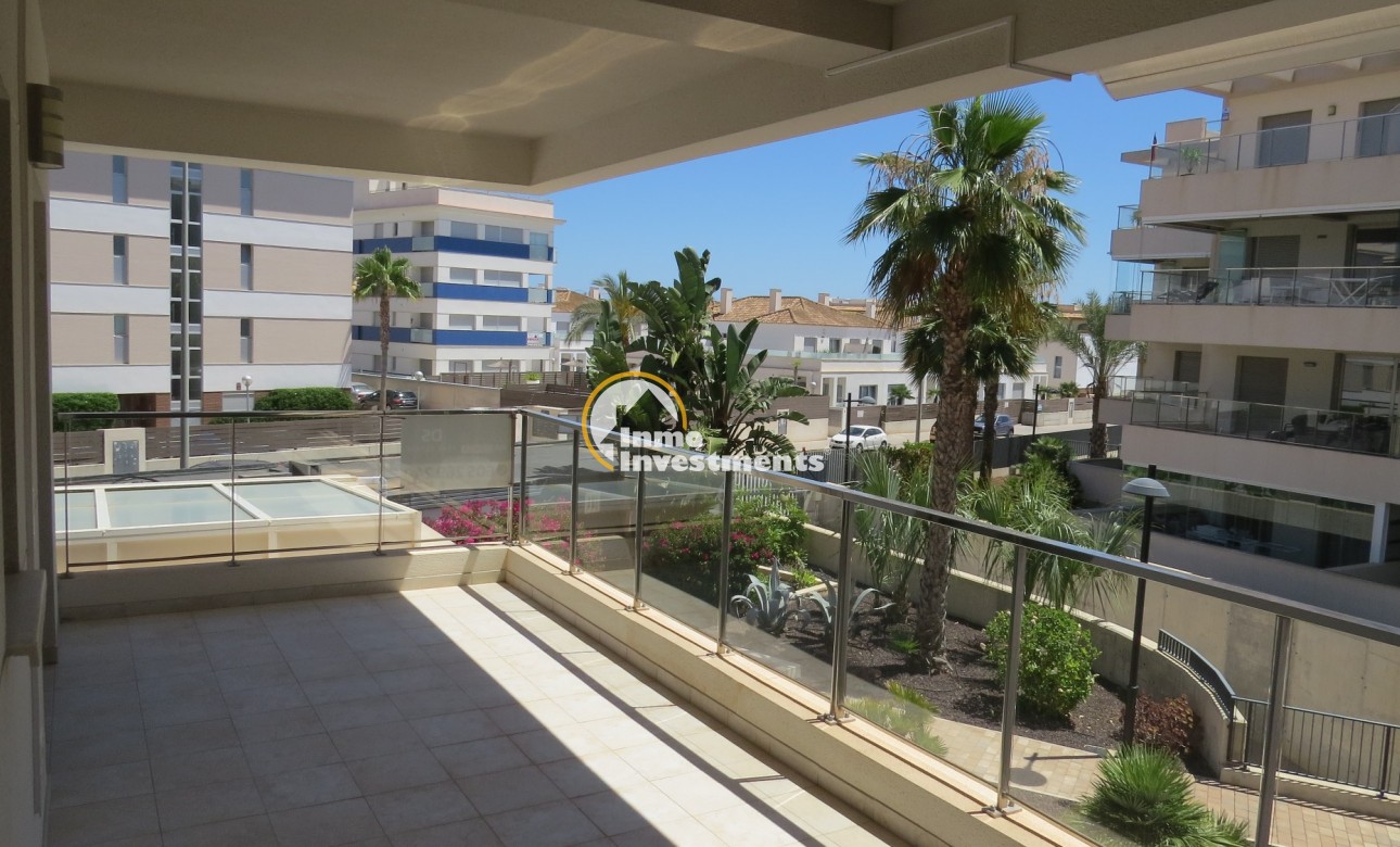 Resale - Apartment - Orihuela Costa - Villamartin