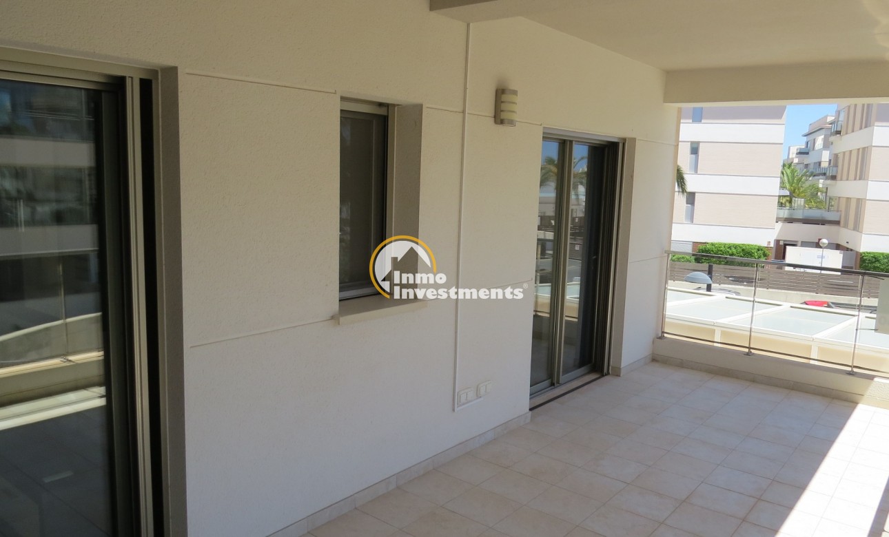 Resale - Apartment - Orihuela Costa - Villamartin