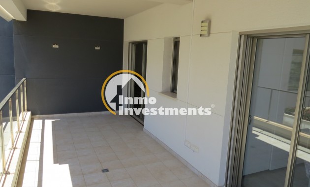 Resale - Apartment - Orihuela Costa - Villamartin