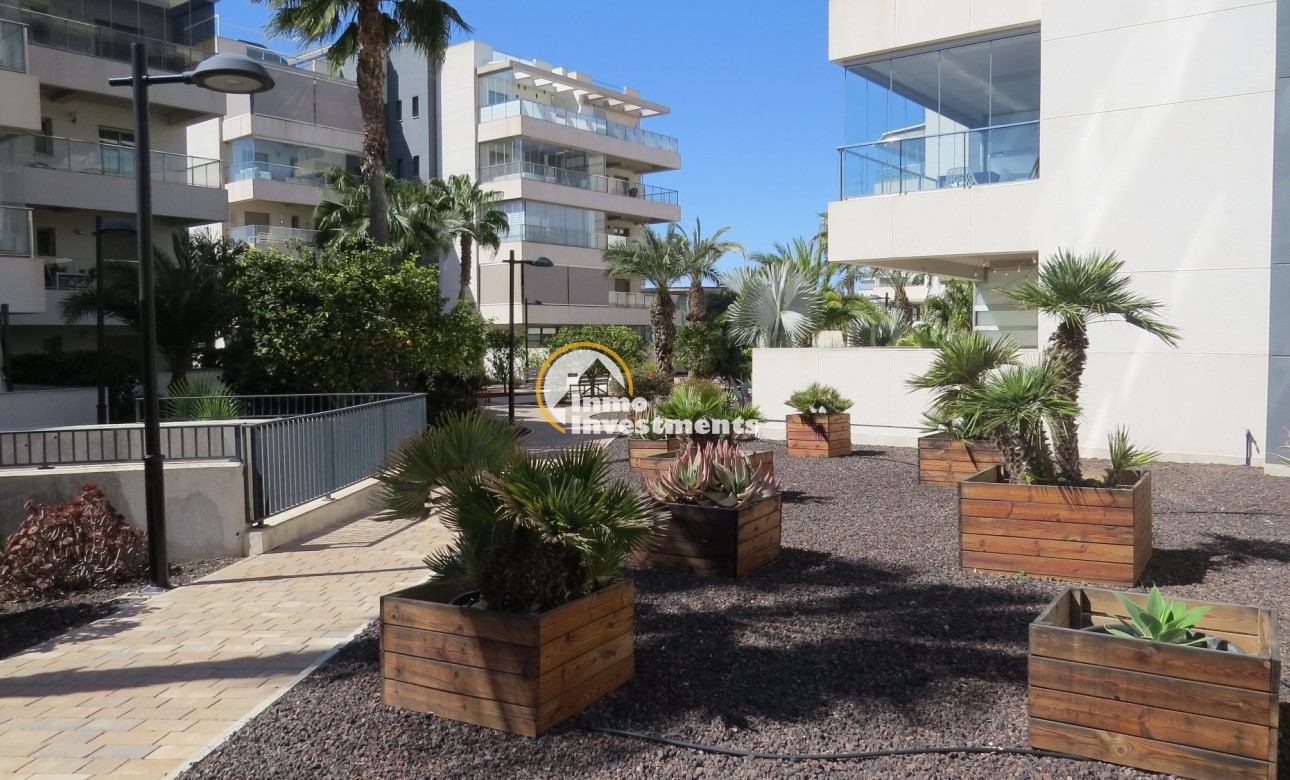 Resale - Apartment - Orihuela Costa - Villamartin