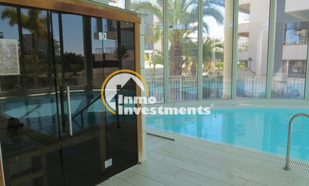 Resale - Apartment - Orihuela Costa - Villamartin