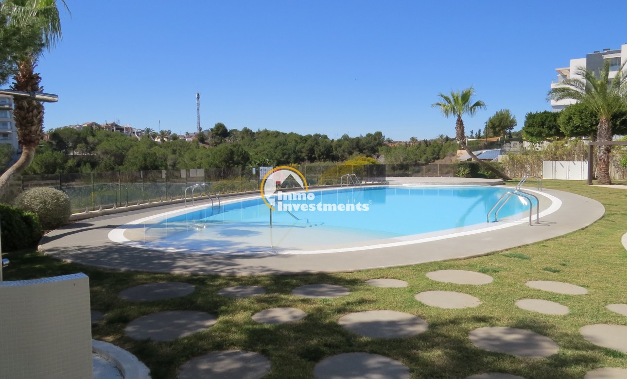 Resale - Apartment - Orihuela Costa - Villamartin