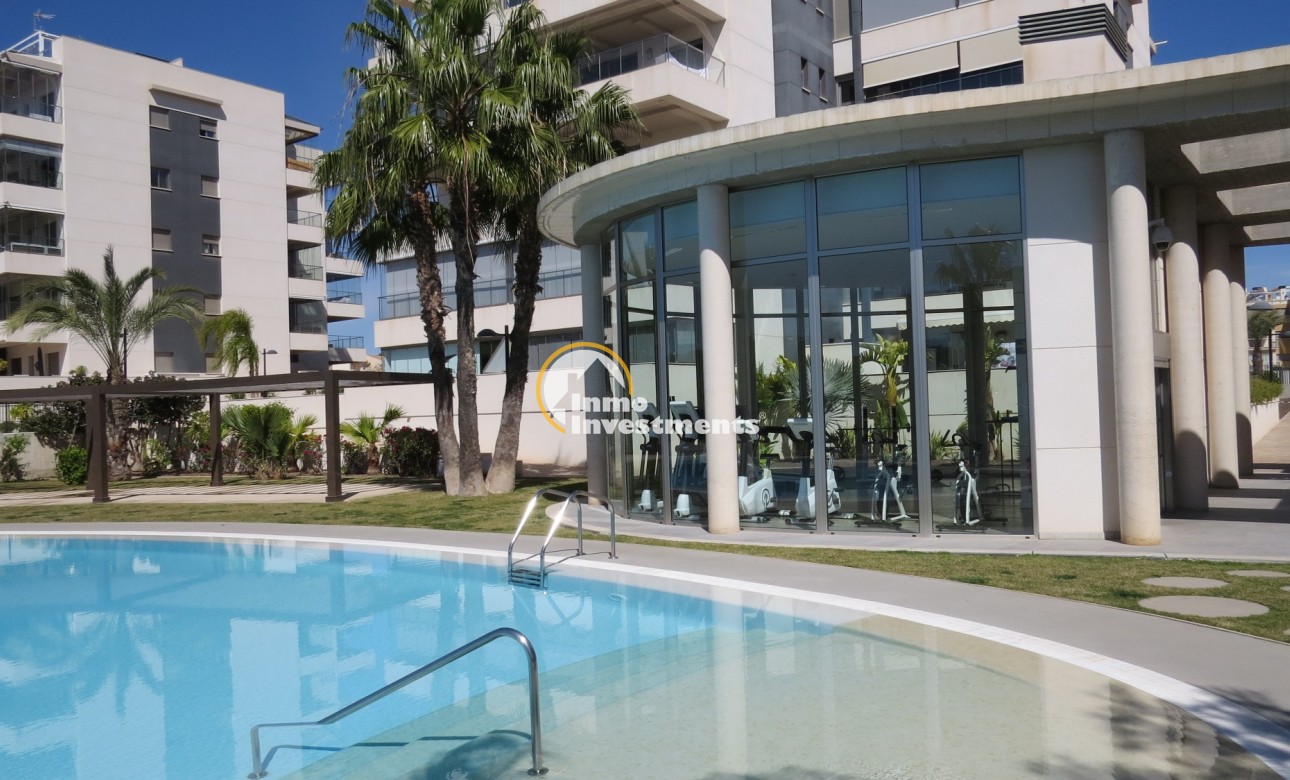 Resale - Apartment - Orihuela Costa - Villamartin