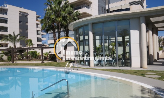 Resale - Apartment - Orihuela Costa - Villamartin