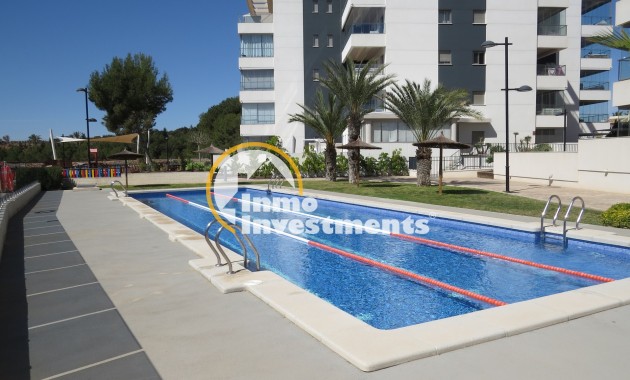 Resale - Apartment - Orihuela Costa - Villamartin