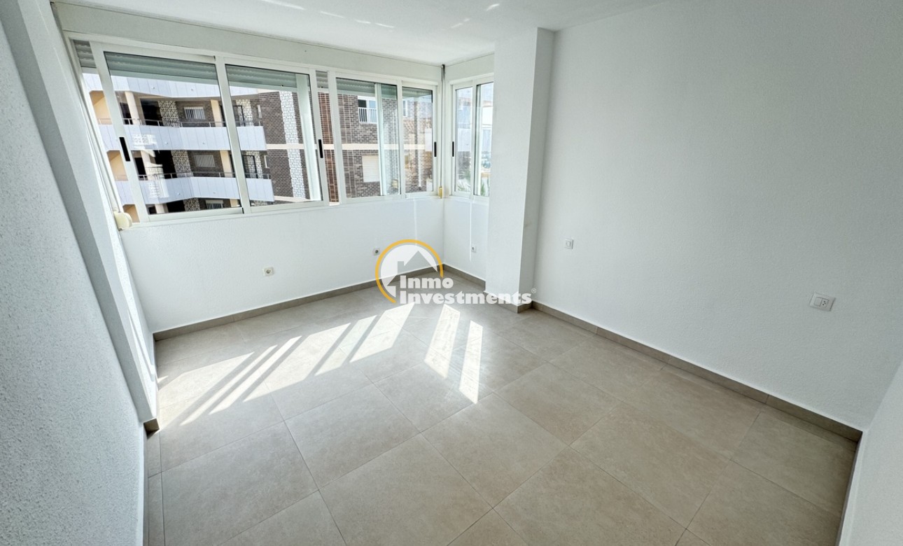 Resale - Apartment - La Zenia - Beachside