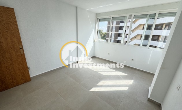 Resale - Apartment - La Zenia - Beachside