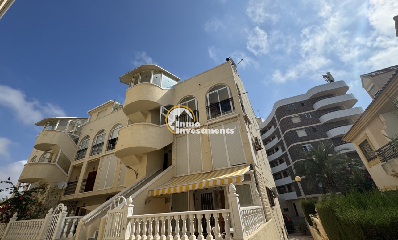 Resale - Apartment - La Zenia - Beachside