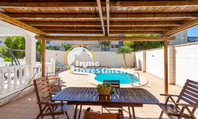 Reventa - Chalet independiente - La Zenia - Playa