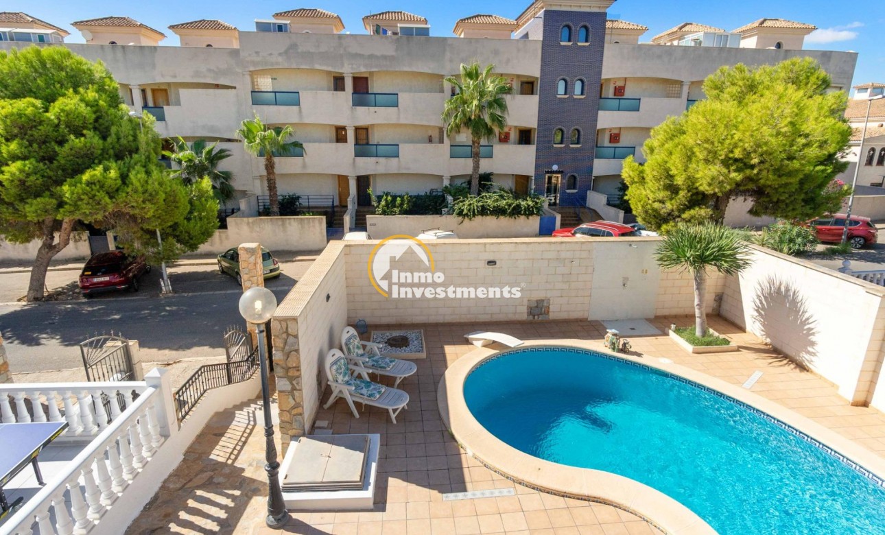 Reventa - Chalet independiente - La Zenia - Playa