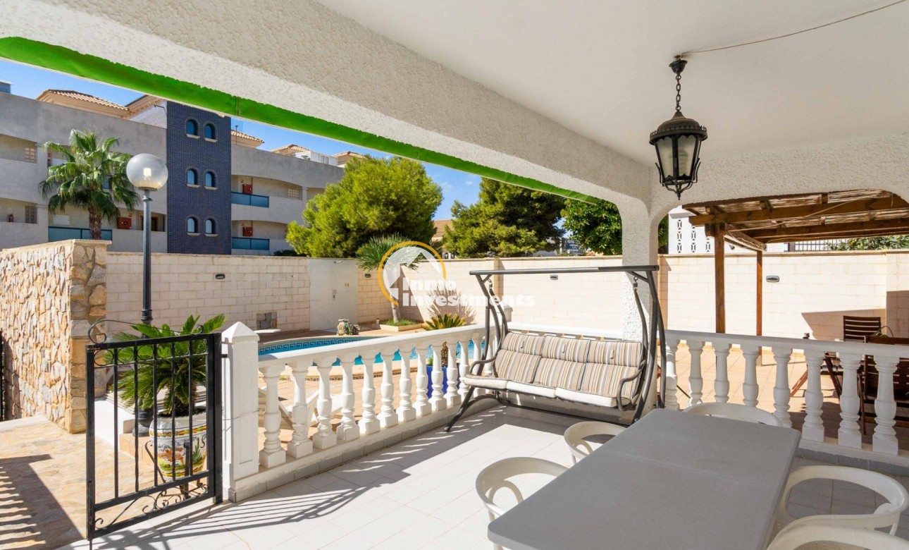 Reventa - Chalet independiente - La Zenia - Playa