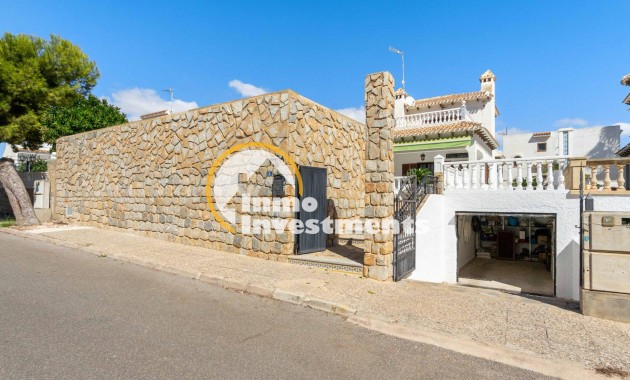 Reventa - Chalet independiente - La Zenia - Playa