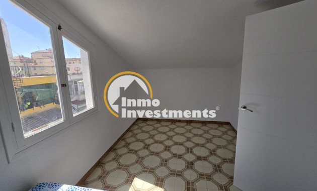 Resale - Apartment - Torrevieja - Beach