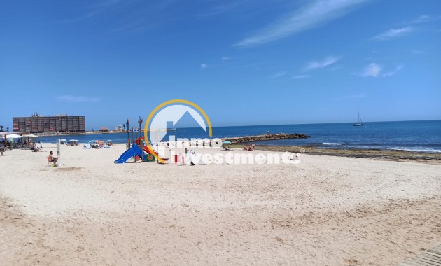 Resale - Apartment - Torrevieja - Beach