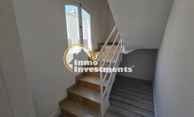 Resale - Apartment - Torrevieja - Beach